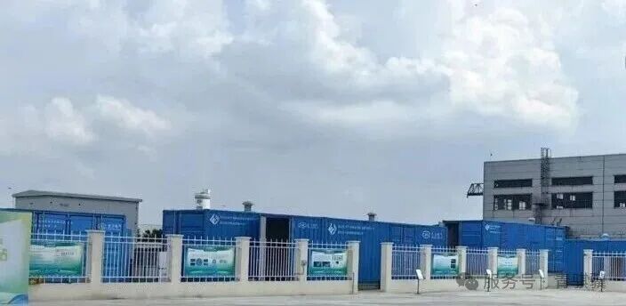 1758942844615264.jpg 640 (3).jpg